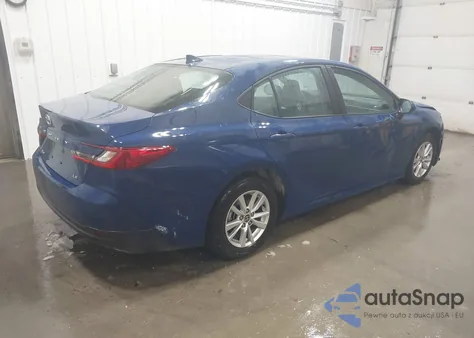 2025 Toyota Camry Le from USA, damaged, VIN 4T1DAACK7SU134352